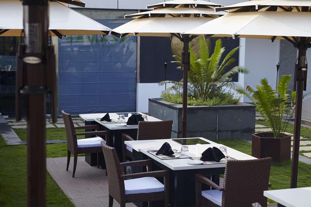 Turyaa Chennai - Omr It Expressway Hotel Restoran foto